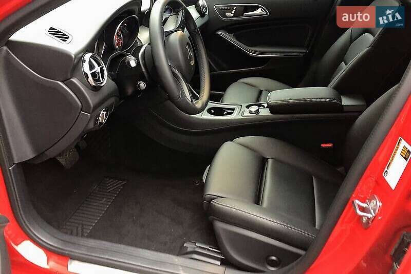 Внедорожник / Кроссовер Mercedes-Benz GLA-Class 2019 в Киеве фото 9 Внедорожник / Кроссовер Mercedes-Benz GLA-Class 2019 в Киеве