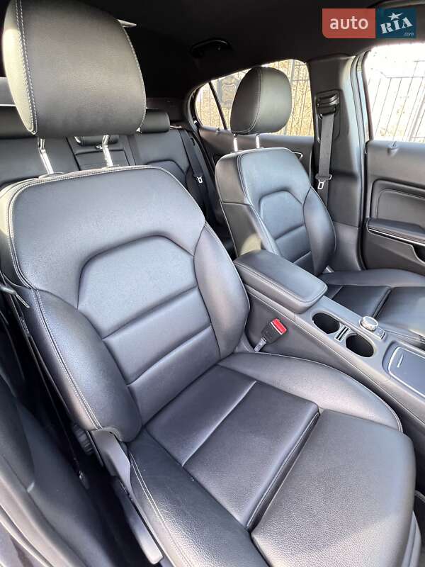 Внедорожник / Кроссовер Mercedes-Benz GLA-Class 2019 в Запорожье фото 18 Внедорожник / Кроссовер Mercedes-Benz GLA-Class 2019 в Запорожье