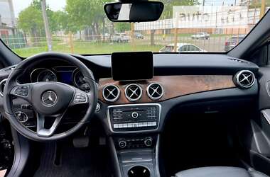 Внедорожник / Кроссовер Mercedes-Benz GLA-Class 2018 в Николаеве