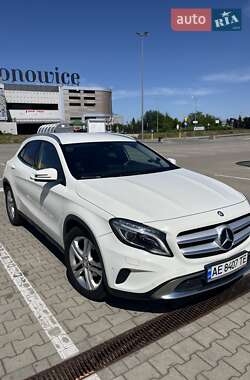 Внедорожник / Кроссовер Mercedes-Benz GLA-Class 2016 в Днепре