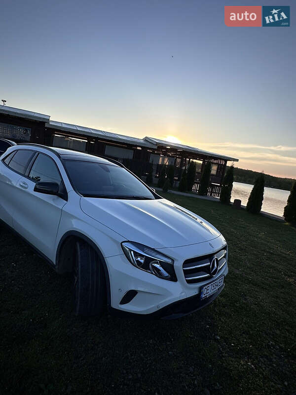 Внедорожник / Кроссовер Mercedes-Benz GLA-Class 2016 в Черновцах