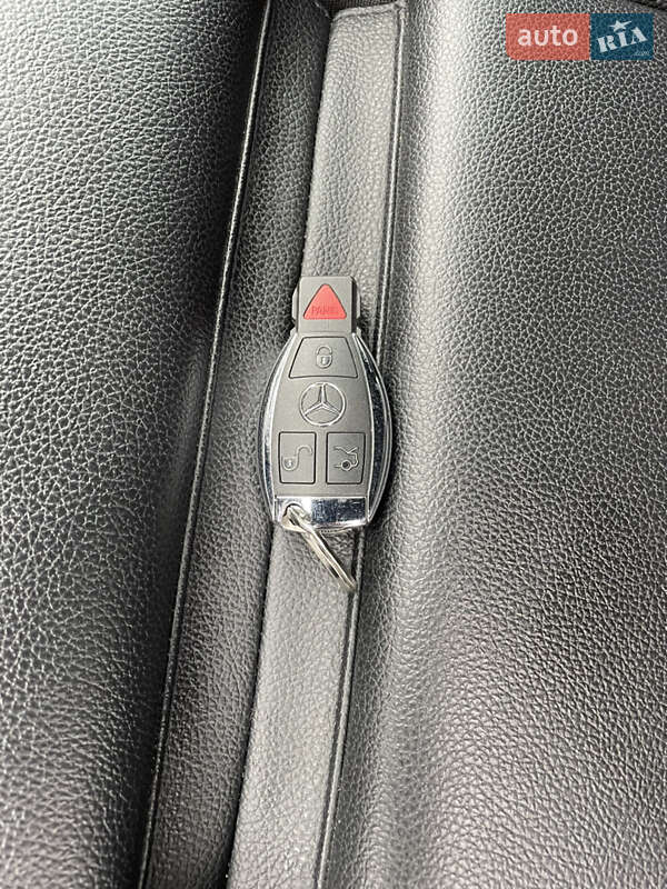 Внедорожник / Кроссовер Mercedes-Benz GLA-Class 2016 в Киеве