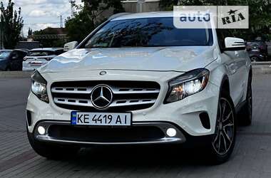 Внедорожник / Кроссовер Mercedes-Benz GLA-Class 2015 в Днепре