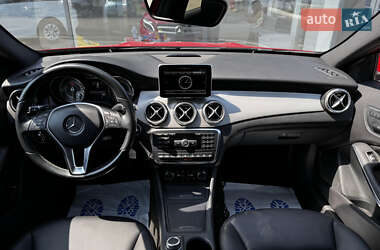 Позашляховик / Кросовер Mercedes-Benz GLA-Class 2015 в 