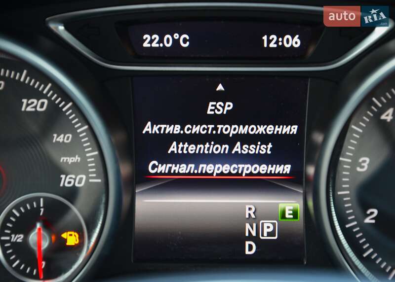 Внедорожник / Кроссовер Mercedes-Benz GLA-Class 2018 в Киеве