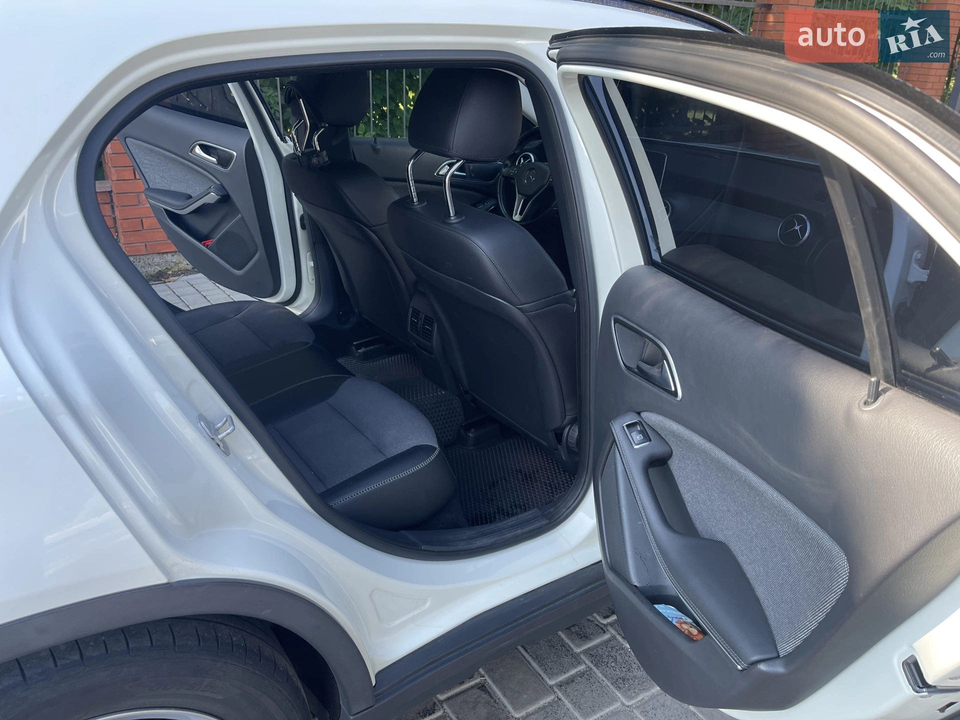 2015 Mercedes-Benz GLA-klasse - мініатюра 15