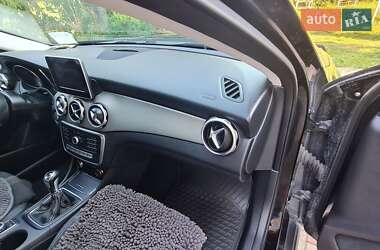 Внедорожник / Кроссовер Mercedes-Benz GLA-Class 2017 в 