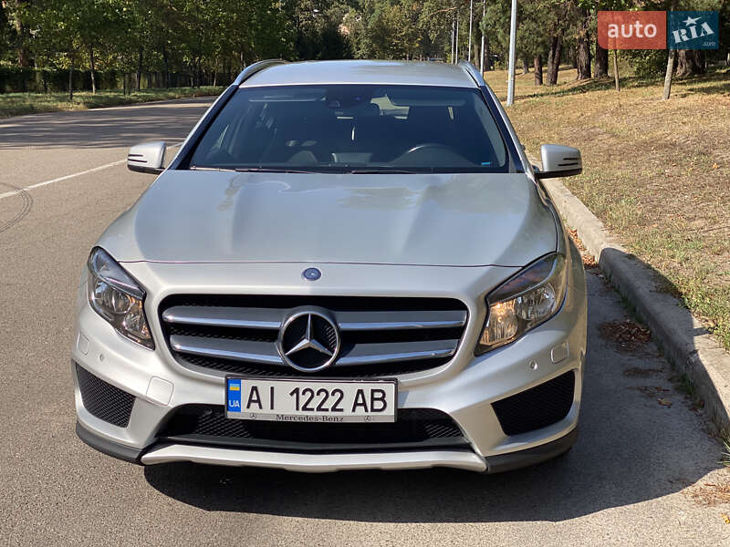 Внедорожник / Кроссовер Mercedes-Benz GLA-Class 2014 в Киеве