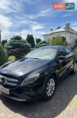 Внедорожник / Кроссовер Mercedes-Benz GLA-Class 2016 в 