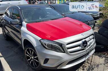 Позашляховик / Кросовер Mercedes-Benz GLA-Class 2015 в Одесі