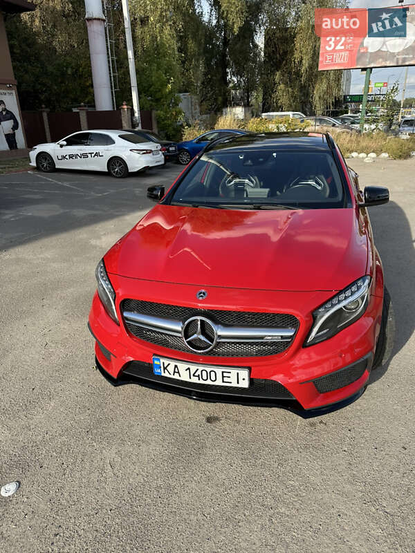 Позашляховик / Кросовер Mercedes-Benz GLA-Class 2016 в Києві