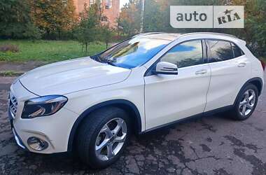 Внедорожник / Кроссовер Mercedes-Benz GLA-Class 2017 в Львове