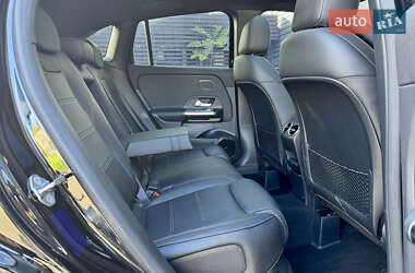 Внедорожник / Кроссовер Mercedes-Benz GLA-Class 2022 в 