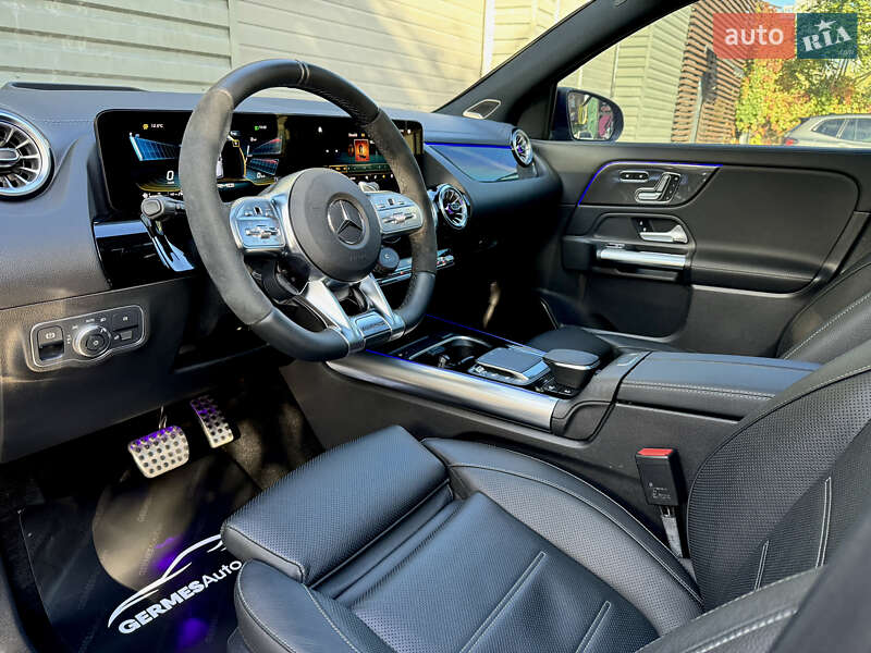 Внедорожник / Кроссовер Mercedes-Benz GLA-Class 2022 в Киеве