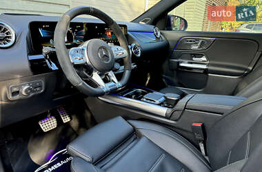 Внедорожник / Кроссовер Mercedes-Benz GLA-Class 2022 в 
