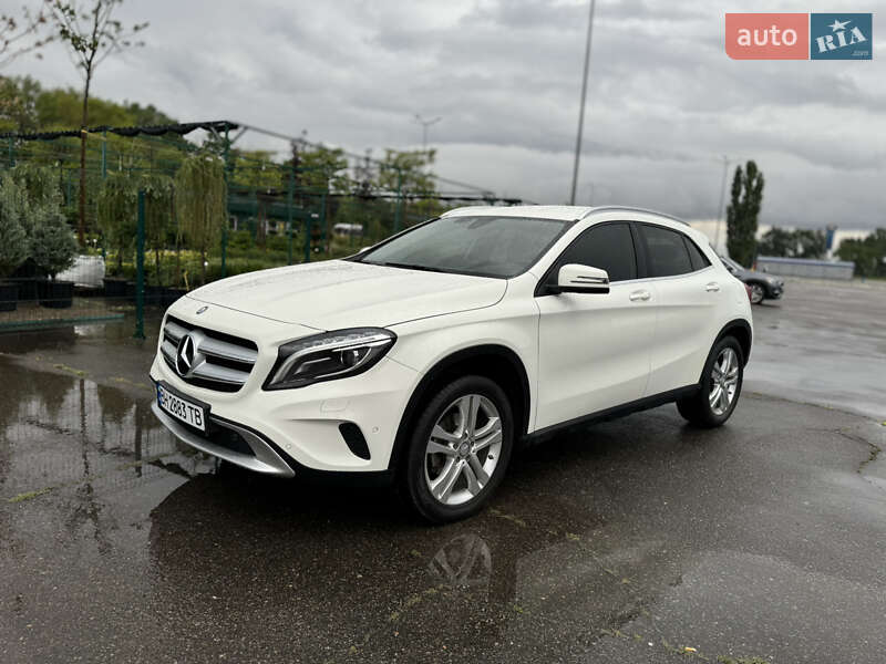 Позашляховик / Кросовер Mercedes-Benz GLA-Class 2016 в Одесі