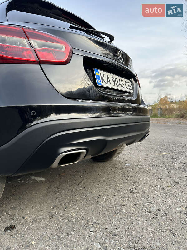 Внедорожник / Кроссовер Mercedes-Benz GLA-Class 2015 в Бориславе