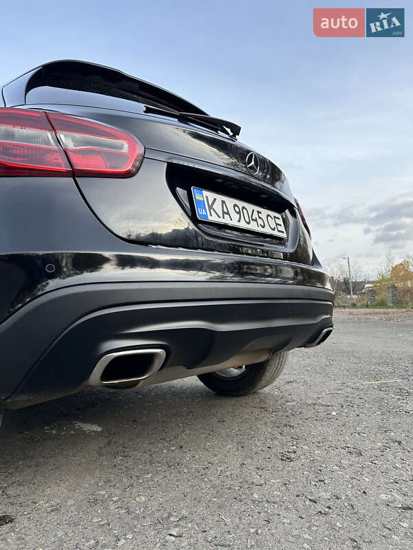 Внедорожник / Кроссовер Mercedes-Benz GLA-Class 2015 в Бориславе