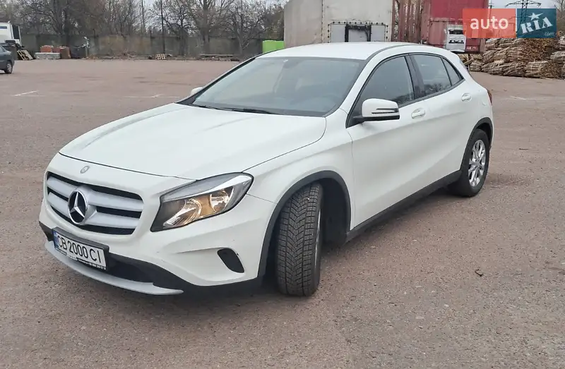 Mercedes-Benz GLA-Class