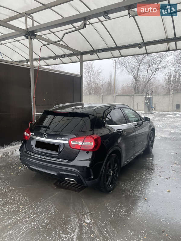 Внедорожник / Кроссовер Mercedes-Benz GLA-Class 2015 в Полтаве