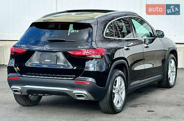 Внедорожник / Кроссовер Mercedes-Benz GLA-Class 2022 в 