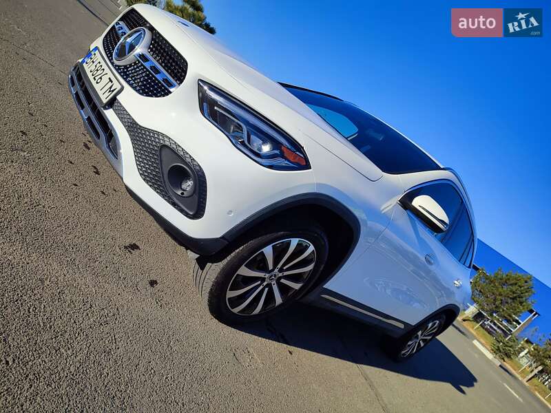 Внедорожник / Кроссовер Mercedes-Benz GLA-Class 2020 в Одессе