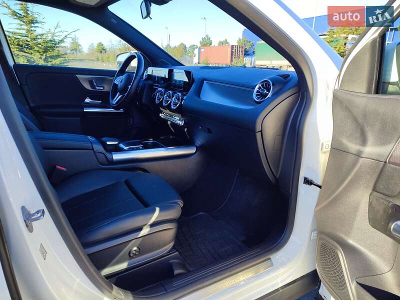 Внедорожник / Кроссовер Mercedes-Benz GLA-Class 2020 в Одессе