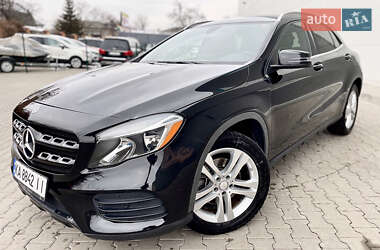 Внедорожник / Кроссовер Mercedes-Benz GLA-Class 2016 в 