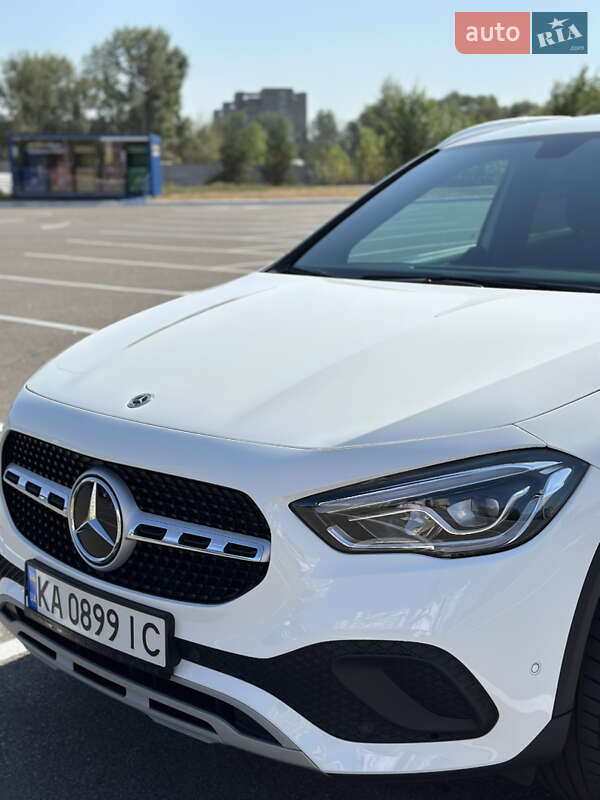 Позашляховик / Кросовер Mercedes-Benz GLA-Class 2021 в Києві