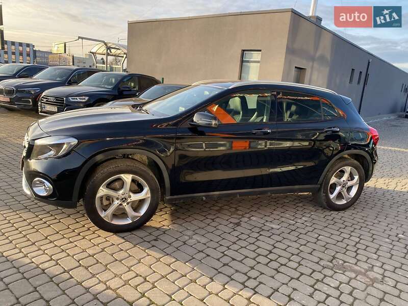 Внедорожник / Кроссовер Mercedes-Benz GLA-Class 2017 в Львове