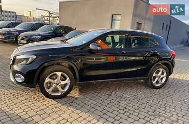 Внедорожник / Кроссовер Mercedes-Benz GLA-Class 2017 в 