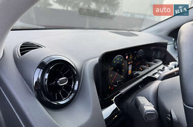 Внедорожник / Кроссовер Mercedes-Benz GLA-Class 2020 в Киеве