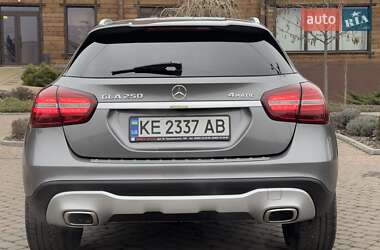 Внедорожник / Кроссовер Mercedes-Benz GLA-Class 2017 в 