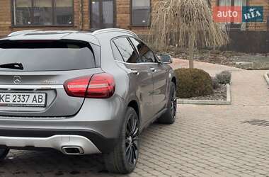 Внедорожник / Кроссовер Mercedes-Benz GLA-Class 2017 в 