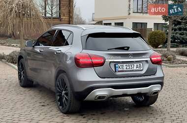 Внедорожник / Кроссовер Mercedes-Benz GLA-Class 2017 в 