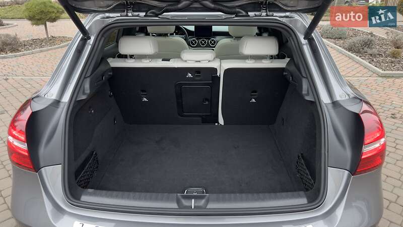 Внедорожник / Кроссовер Mercedes-Benz GLA-Class 2017 в Киеве фото 30 Внедорожник / Кроссовер Mercedes-Benz GLA-Class 2017 в Киеве