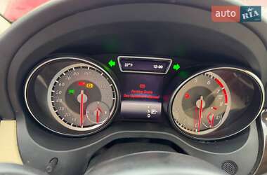 Внедорожник / Кроссовер Mercedes-Benz GLA-Class 2015 в 