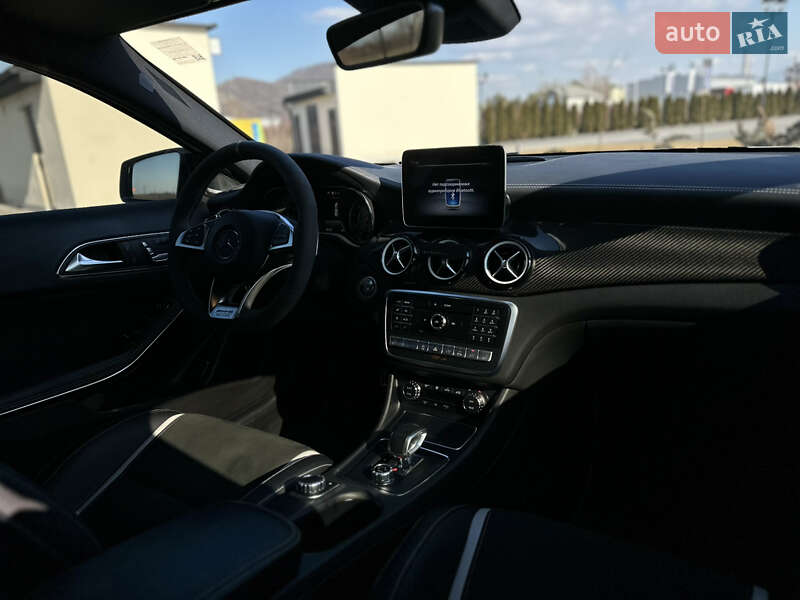 Внедорожник / Кроссовер Mercedes-Benz GLA-Class 2018 в Мукачево