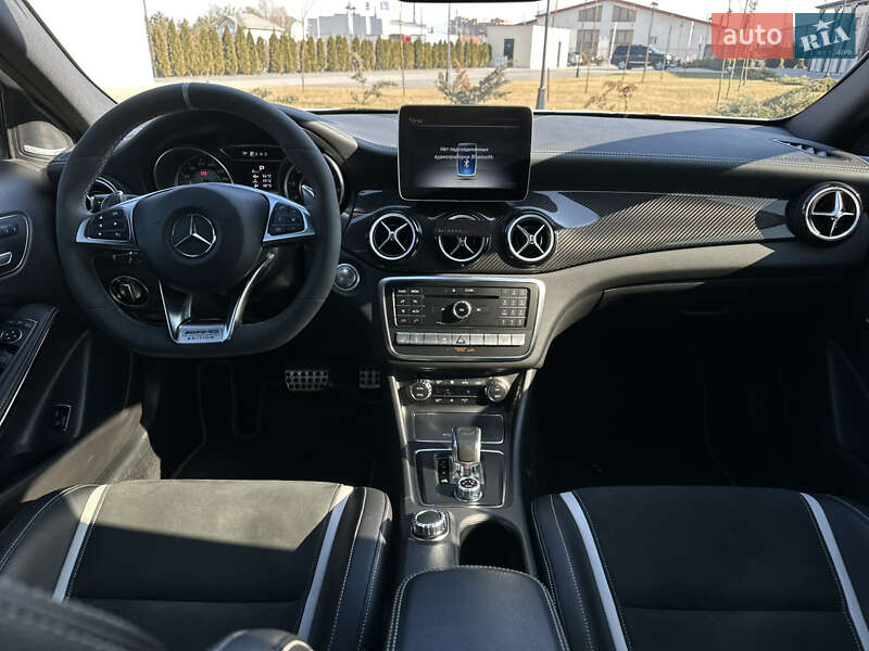 Внедорожник / Кроссовер Mercedes-Benz GLA-Class 2018 в Мукачево