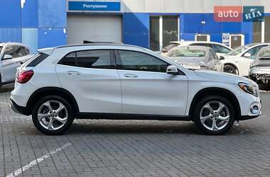 Внедорожник / Кроссовер Mercedes-Benz GLA-Class 2019 в 