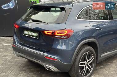 Внедорожник / Кроссовер Mercedes-Benz GLA-Class 2020 в 