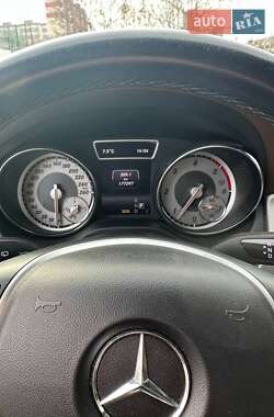 Позашляховик / Кросовер Mercedes-Benz GLA-Class 2014 в 
