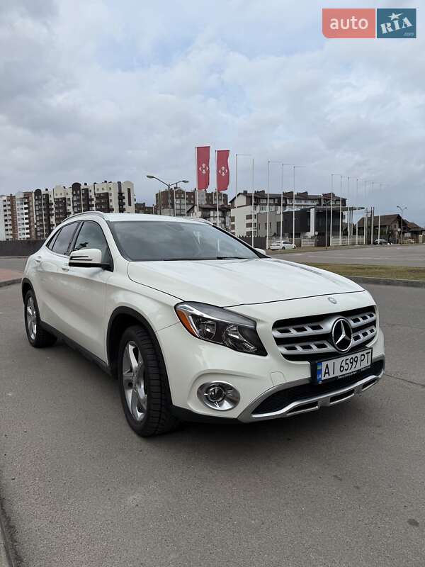 Позашляховик / Кросовер Mercedes-Benz GLA-Class 2017 в Києві