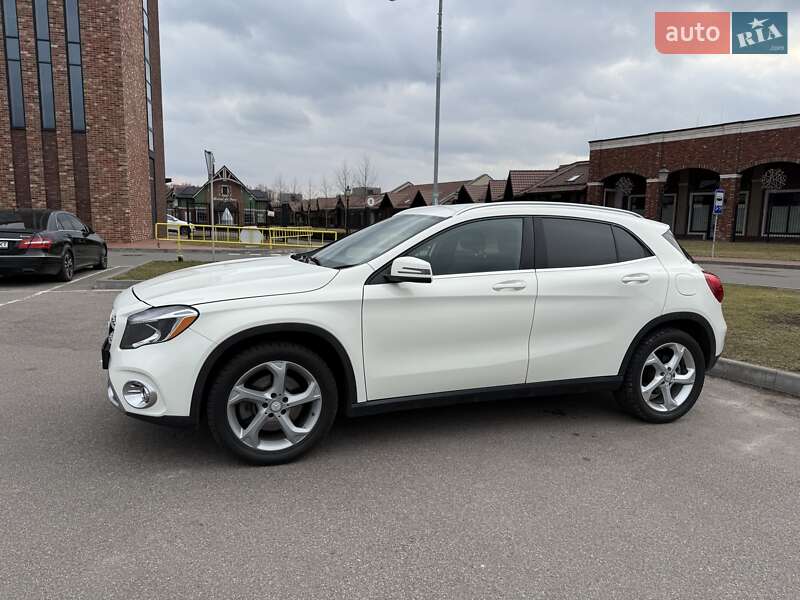 Позашляховик / Кросовер Mercedes-Benz GLA-Class 2017 в Києві