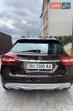 Внедорожник / Кроссовер Mercedes-Benz GLA-Class 2016 в 