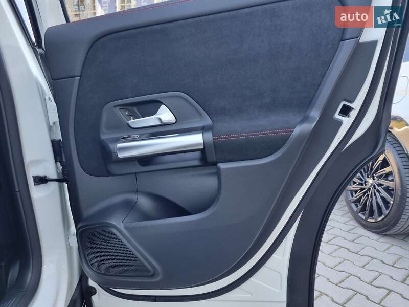 Позашляховик / Кросовер Mercedes-Benz GLA-Class 2023 в Одесі