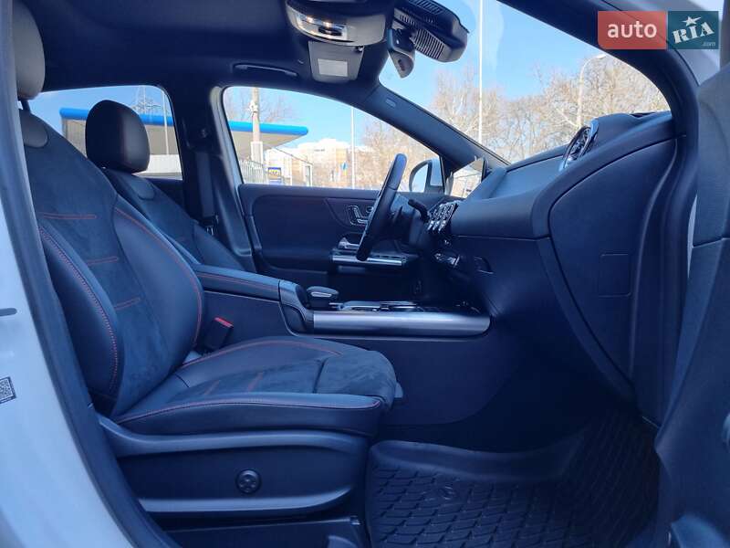 Позашляховик / Кросовер Mercedes-Benz GLA-Class 2023 в Одесі