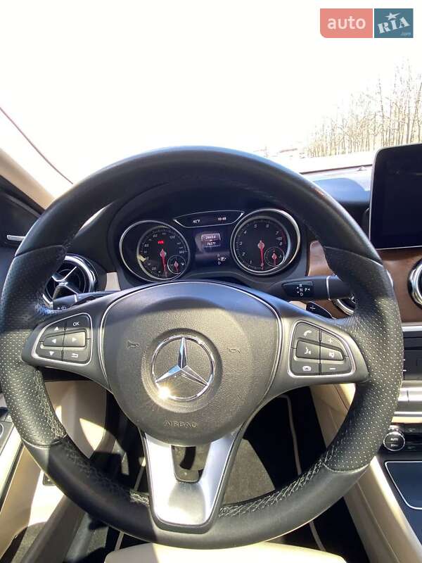 Позашляховик / Кросовер Mercedes-Benz GLA-Class 2017 в Кропивницькому