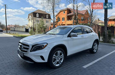 Внедорожник / Кроссовер Mercedes-Benz GLA-Class 2016 в 