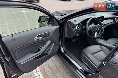 Внедорожник / Кроссовер Mercedes-Benz GLA-Class 2015 в 